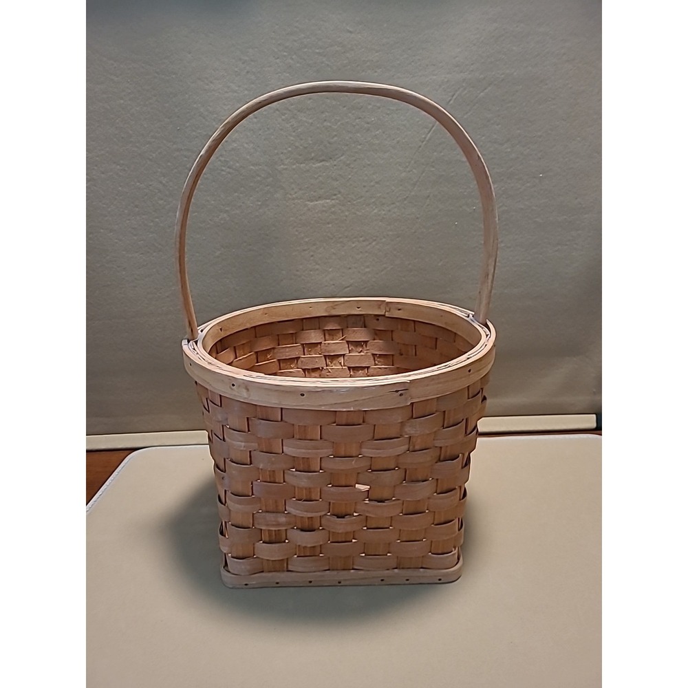 BASKET Round Top Square Bottom  16in Tall, 10in Round Top, 8in Bottom